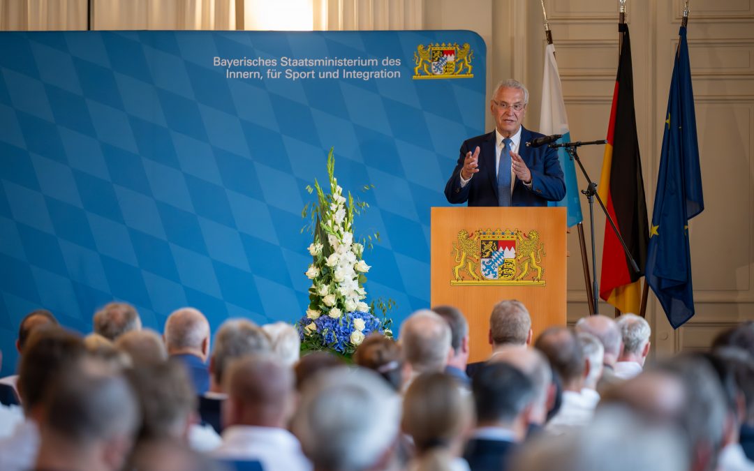 Herrmann: “Safe Bavaria” blue light reception
